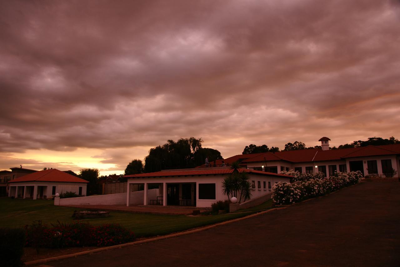 Hotel Bottom Of Boden Benoni Exteriér fotografie
