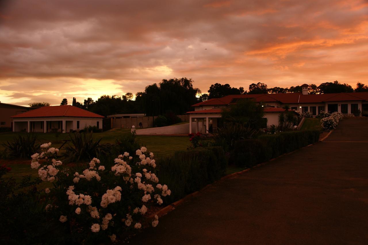 Hotel Bottom Of Boden Benoni Exteriér fotografie